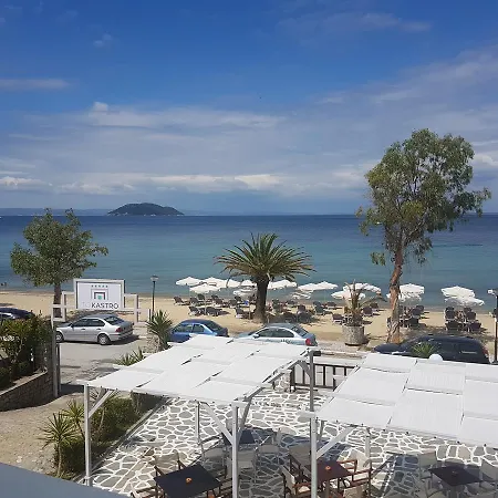 To Kastro Guest house