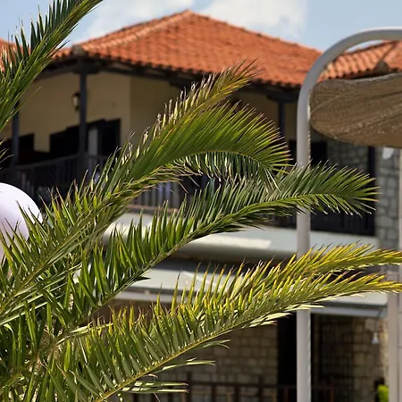 Guest house To Kastro 3*