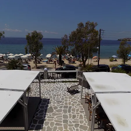 Guest house To Kastro Neos Marmaras