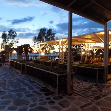 Guest house To Kastro